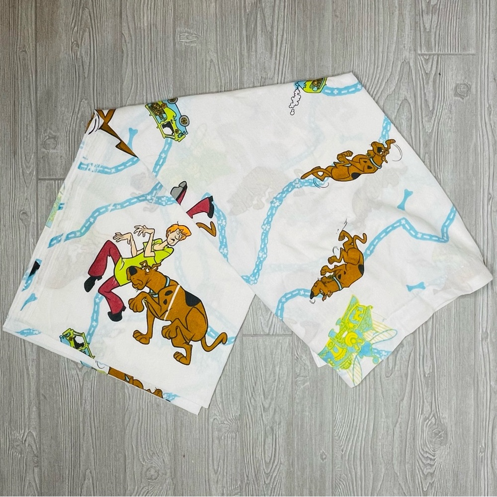 Vintage 1998 Hanna Barbera Scooby doo and shaggy twin bed sheet bedding retro